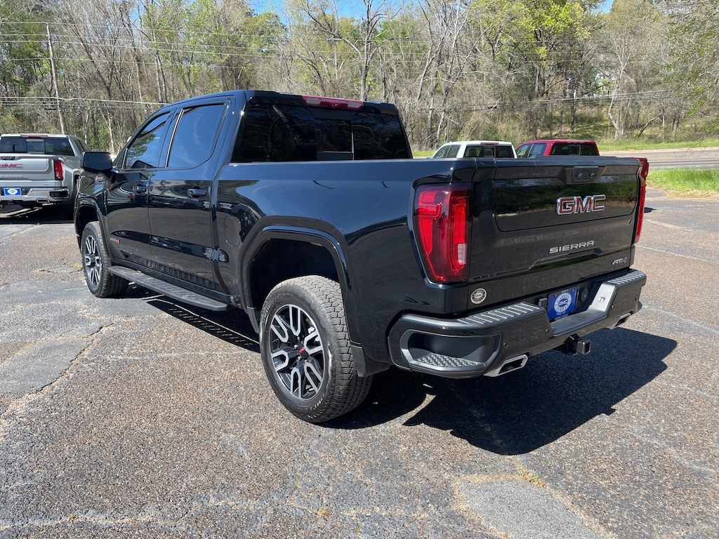 Used 2024 GMC Sierra 1500 AT4 Truck Crew Cab
