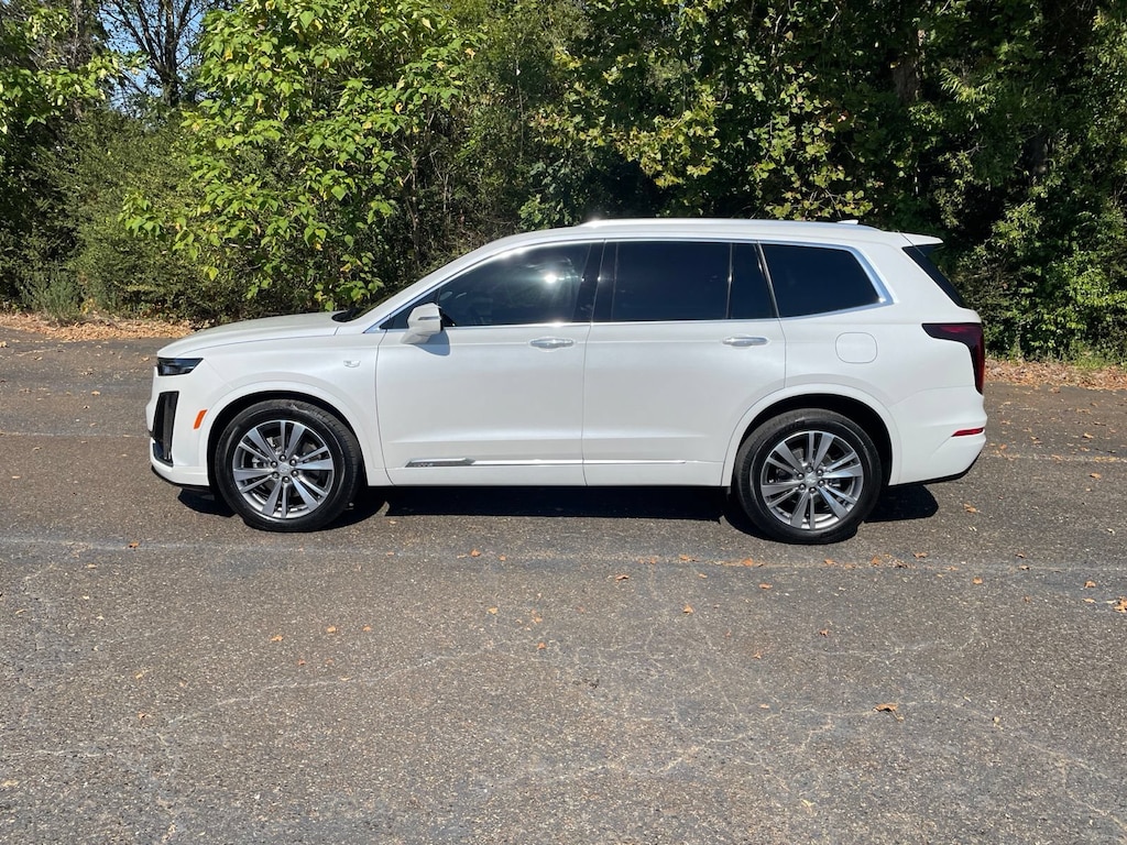Used 2024 CADILLAC XT6 Premium Luxury SUV