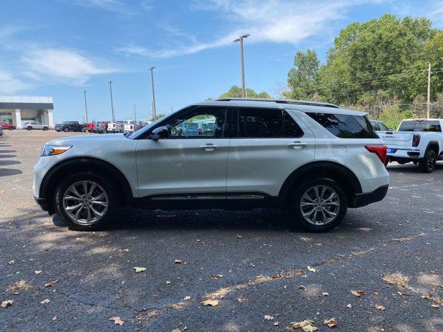 2023 Ford Explorer Limited photo 3
