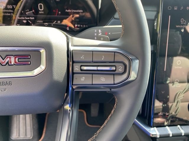 2026 GMC Acadia AT4 - Photo 17