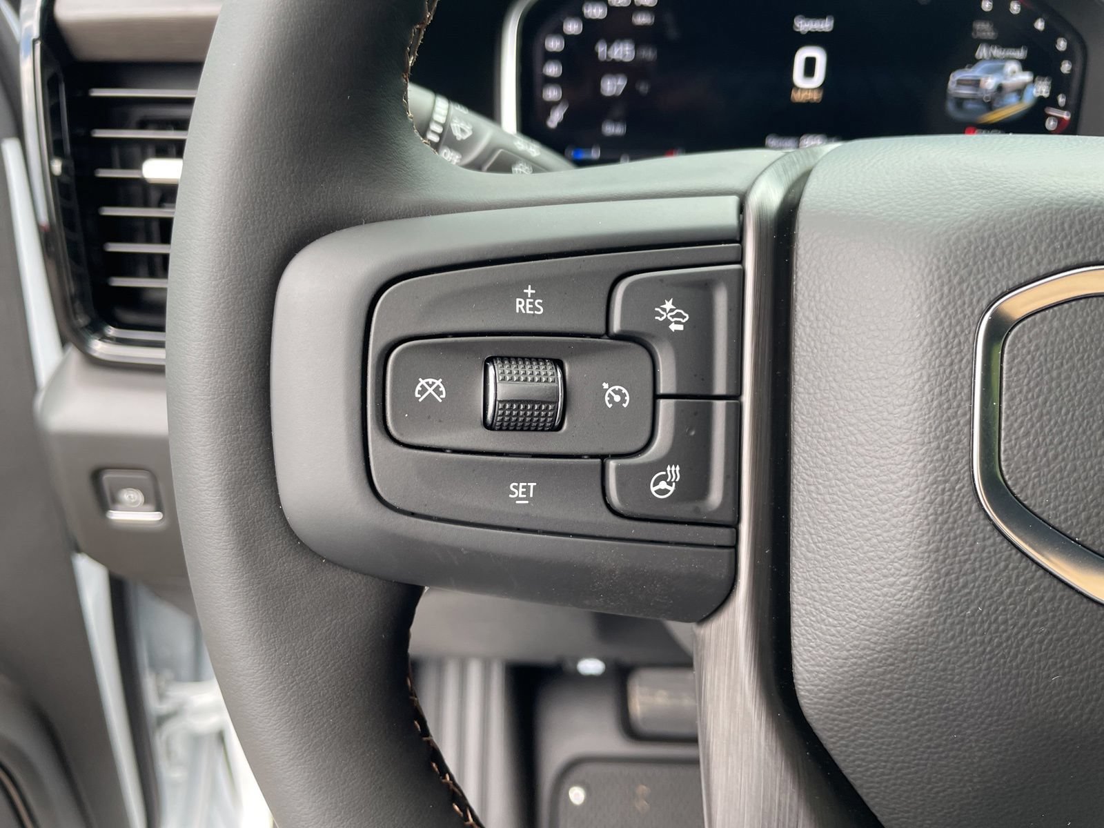 2026 GMC Sierra 2500HD AT4 - Photo 23
