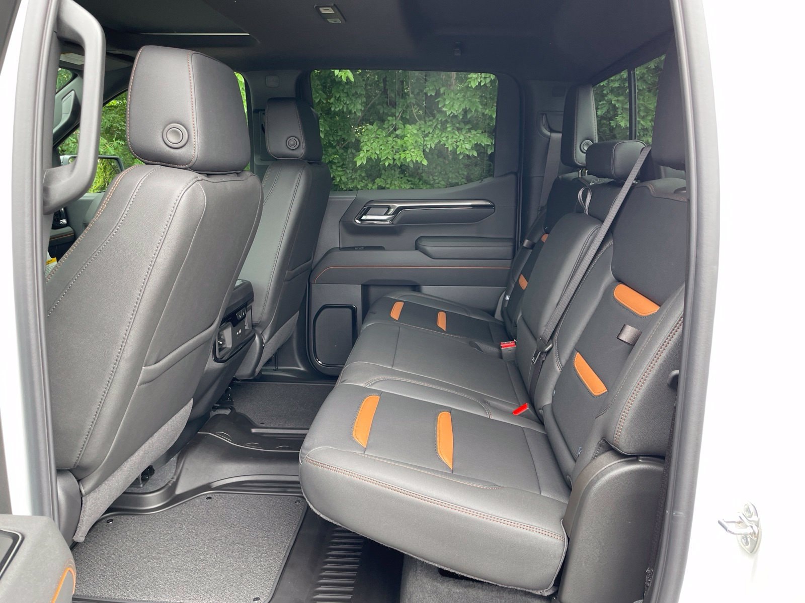 2026 GMC Sierra 1500 AT4 - Photo 34