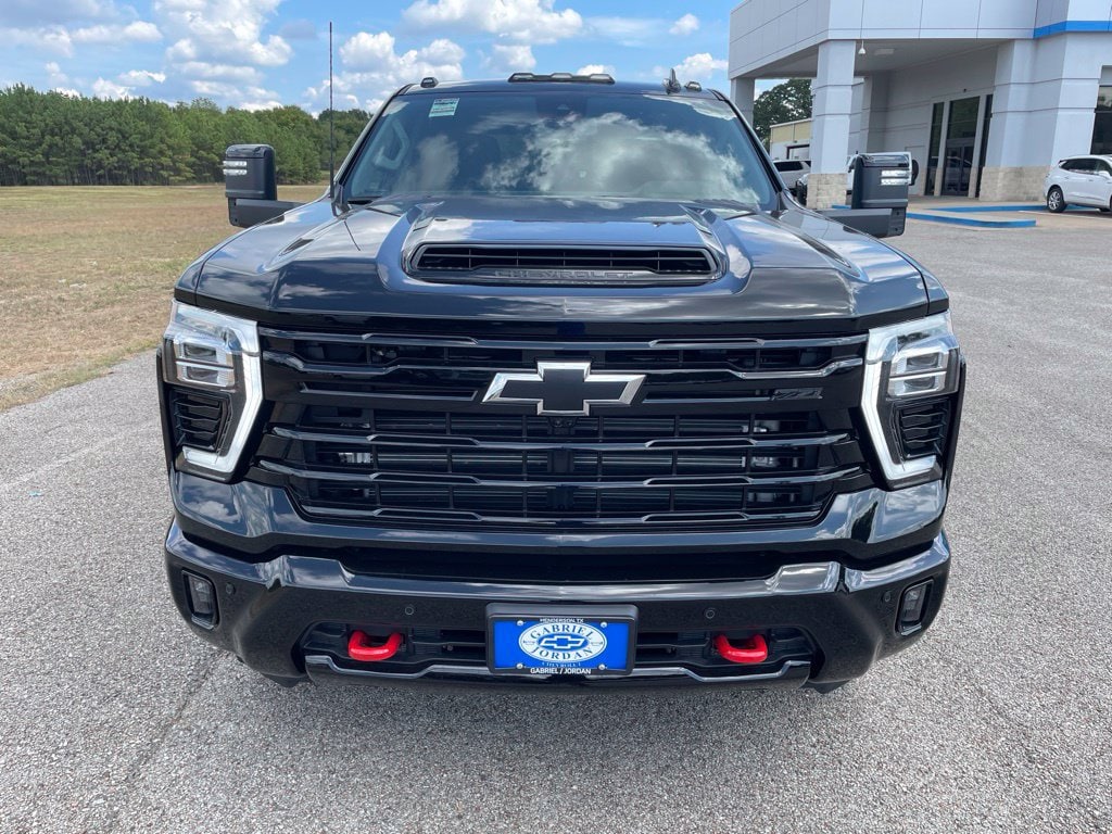 2026 Chevrolet Silverado 2500 HD LTZ - Photo 10