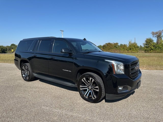 2019 Gmc Yukon XL SLT photo 2