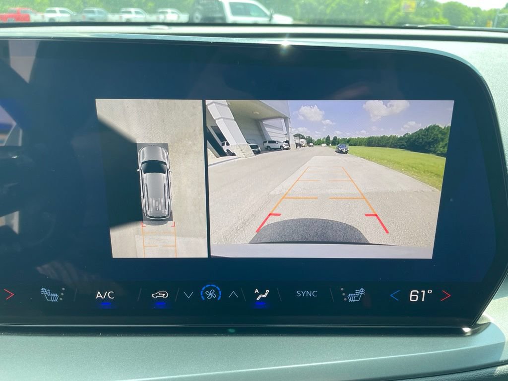 2026 Chevrolet Traverse LT - Photo 25