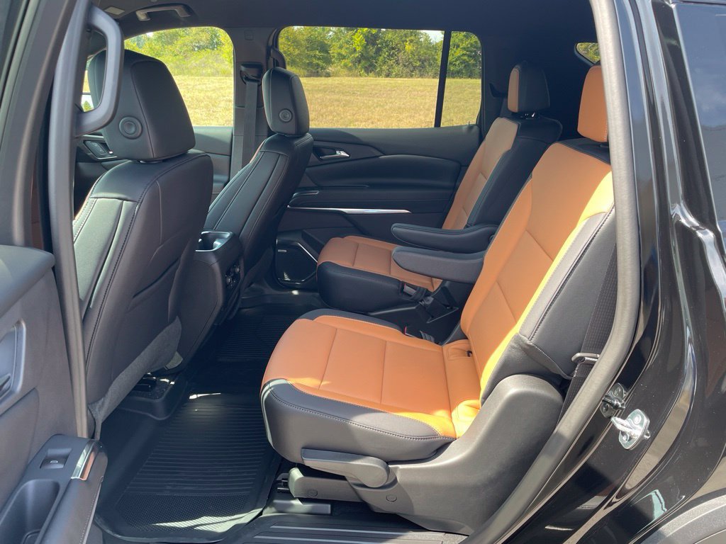 2027 Chevrolet Traverse Z71 - Photo 30