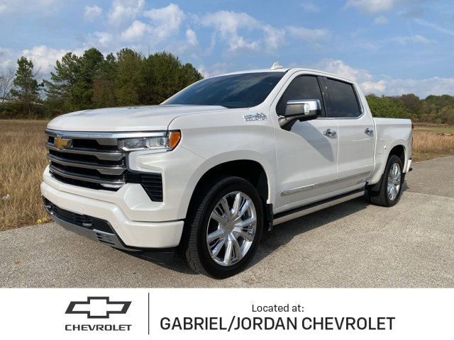 2024 Chevrolet Silverado 1500 High Country's photo
