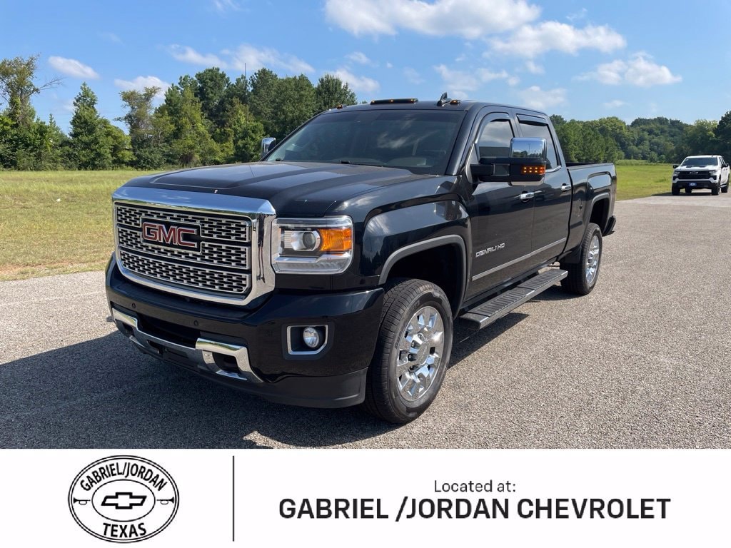 Used 2019 GMC Sierra 2500 HD Denali Truck Crew Cab