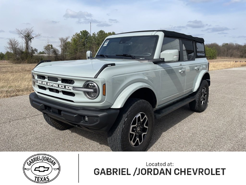 2023 Ford Bronco 4-Door Outer Banks
