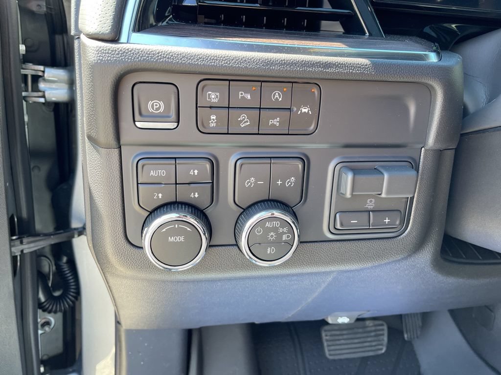 2026 Chevrolet Tahoe Premier - Photo 29