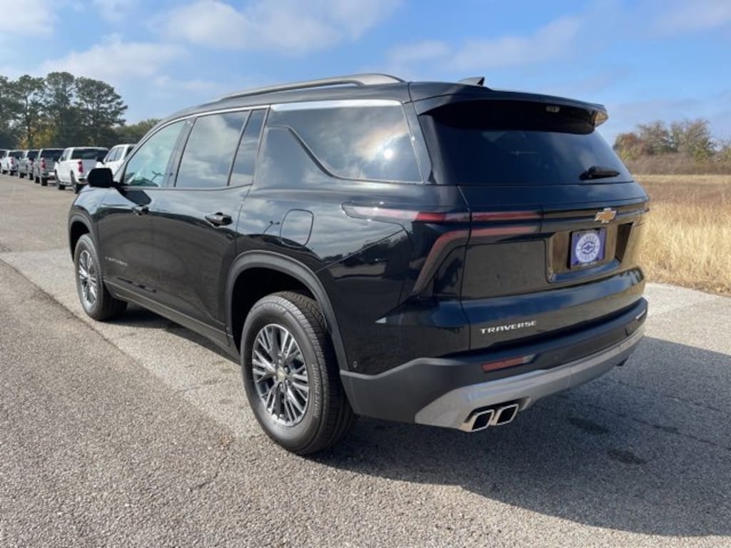 New 2026 Chevrolet Traverse LT SUV
