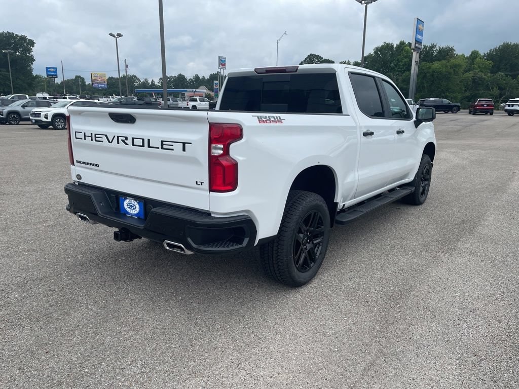 2026 Chevrolet Silverado 1500 LT Trail Boss - Photo 6