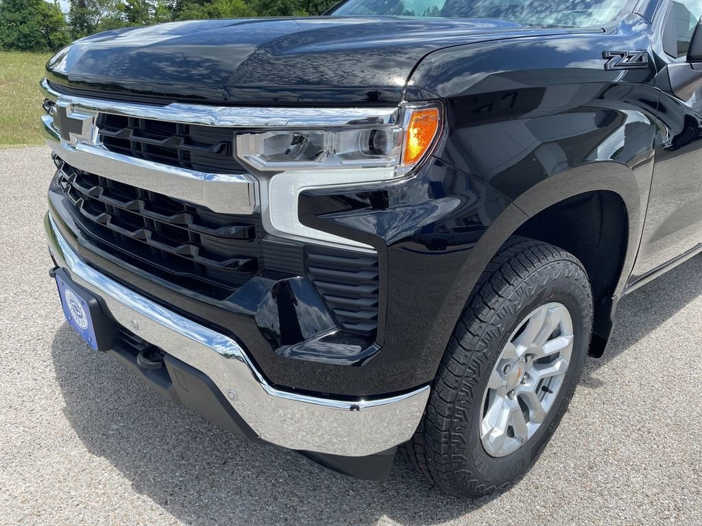 2026 Chevrolet Silverado 1500 LT - Photo 9