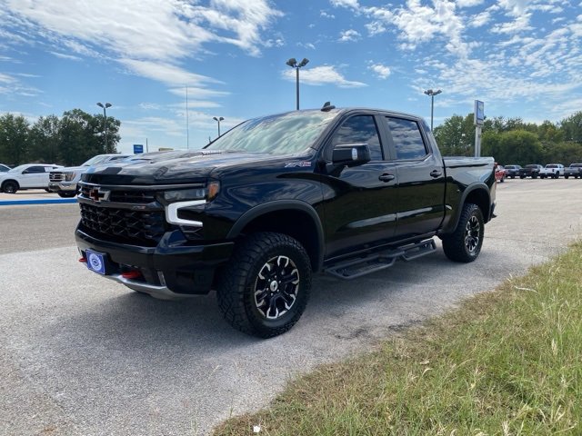 2024 Chevrolet Silverado 1500 ZR2 photo 3