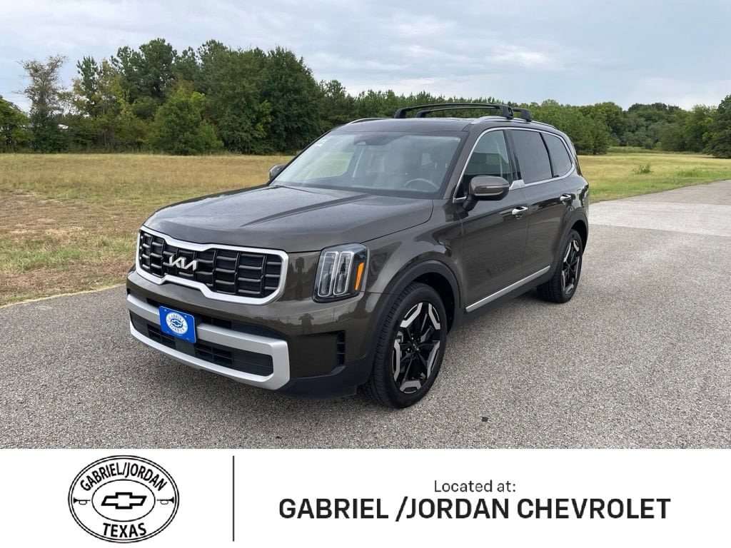 Used 2025 Kia Telluride S SUV