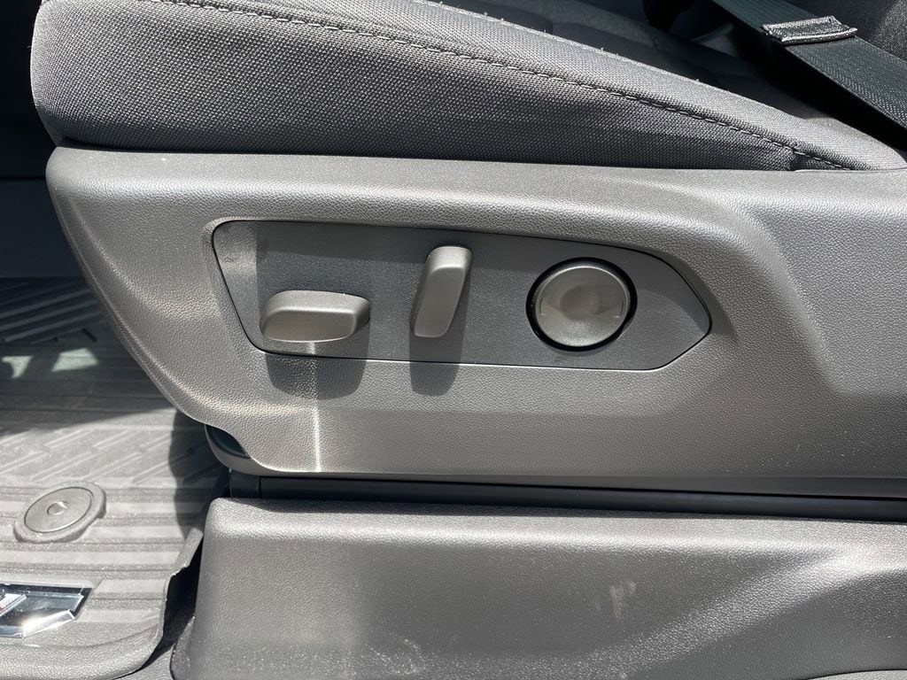 2026 Chevrolet Silverado 1500 LT - Photo 12