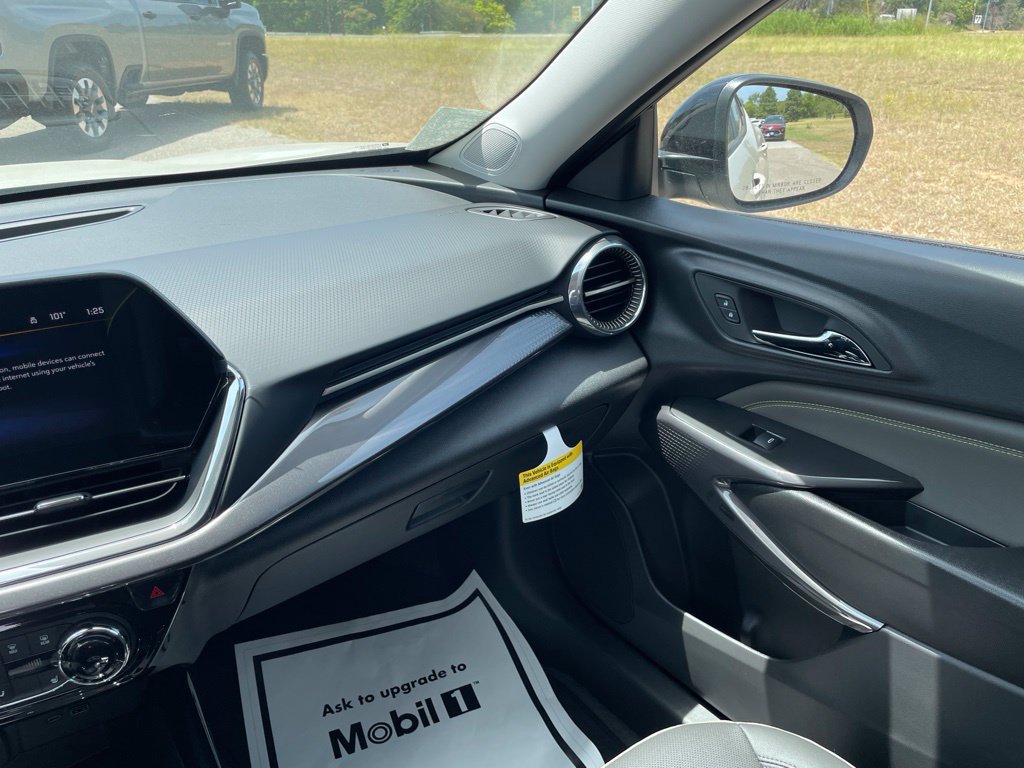 2026 Chevrolet Trax Activ - Photo 30