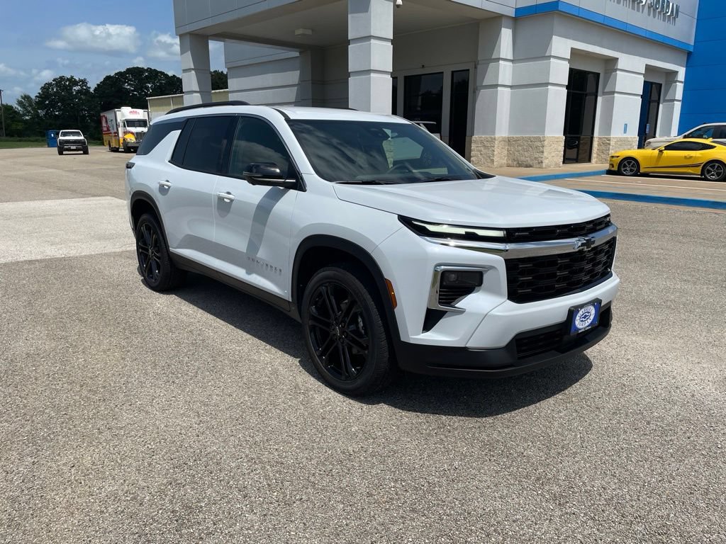 2026 Chevrolet Traverse LT - Photo 9