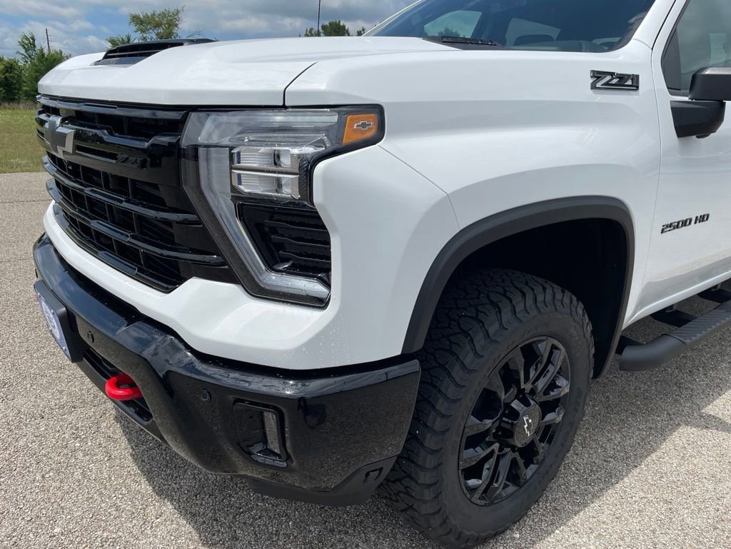 2026 Chevrolet Silverado 2500 HD LT - Photo 9
