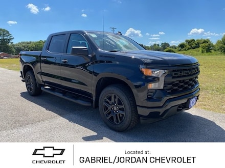 2025 Chevrolet Silverado 1500 Custom Truck