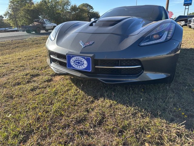 2017 Chevrolet Corvette Stingray 1LT Coupe photo 2