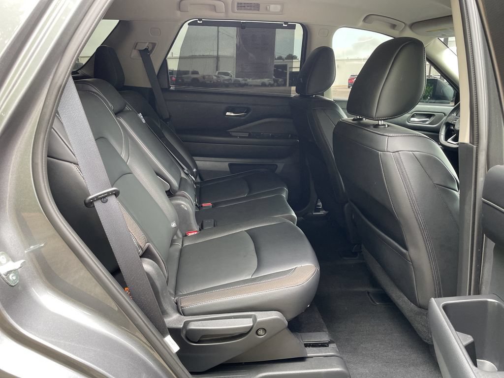 2023 Nissan Pathfinder SL - Photo 35