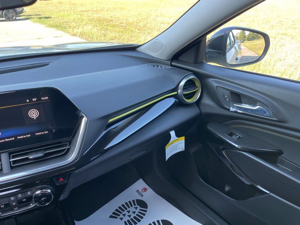 2026 Chevrolet Trax Activ - Photo 30