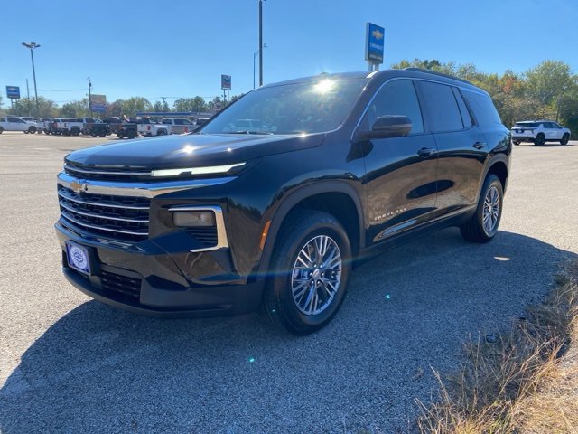 2026 Chevrolet Traverse photo 3