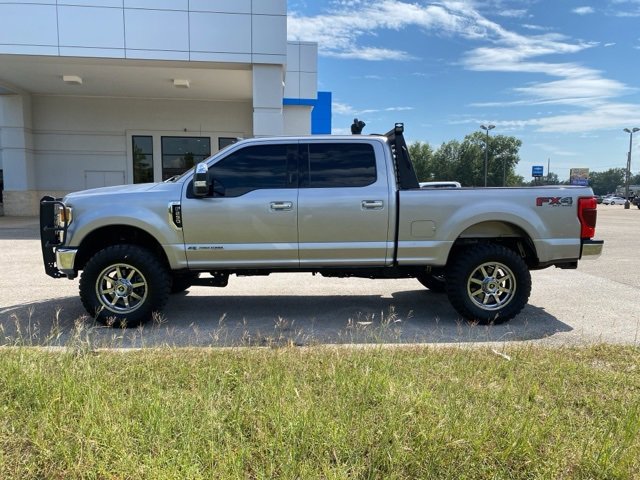 2020 Ford F-250 XLT photo 4