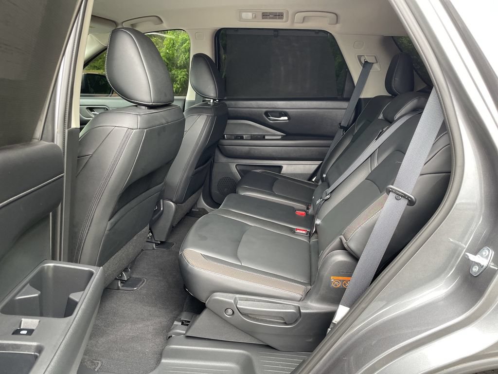2023 Nissan Pathfinder SL - Photo 34