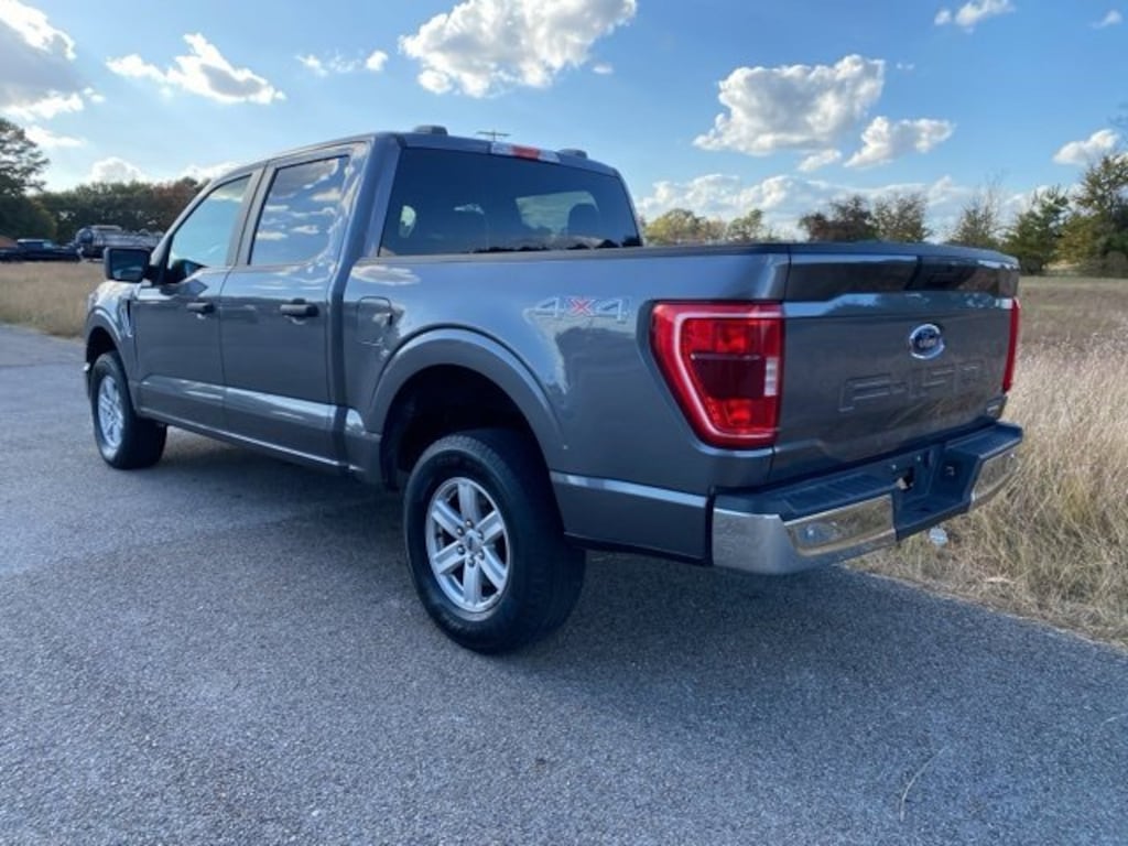 Used 2021 Ford F-150 XLT Truck SuperCrew Cab