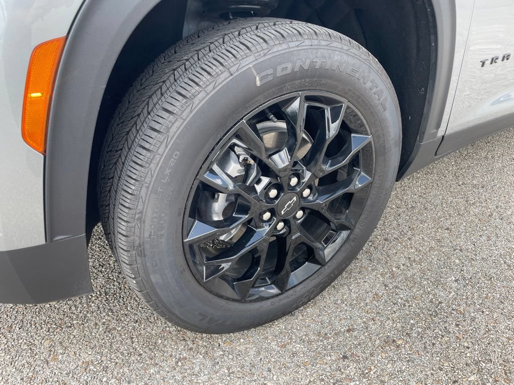 2026 Chevrolet Traverse LT - Photo 13