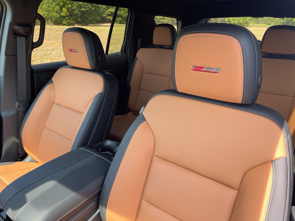 2027 Chevrolet Traverse Z71 - Photo 23