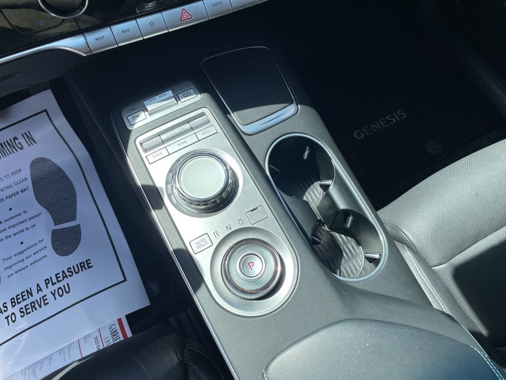 2023 GENESIS GV70 Standard - Photo 18