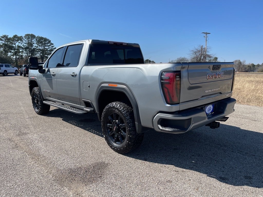 Used 2024 GMC Sierra 2500 HD AT4 Truck Crew Cab