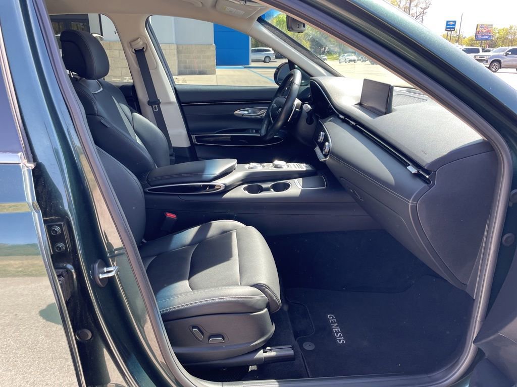 2023 GENESIS GV70 Standard - Photo 30