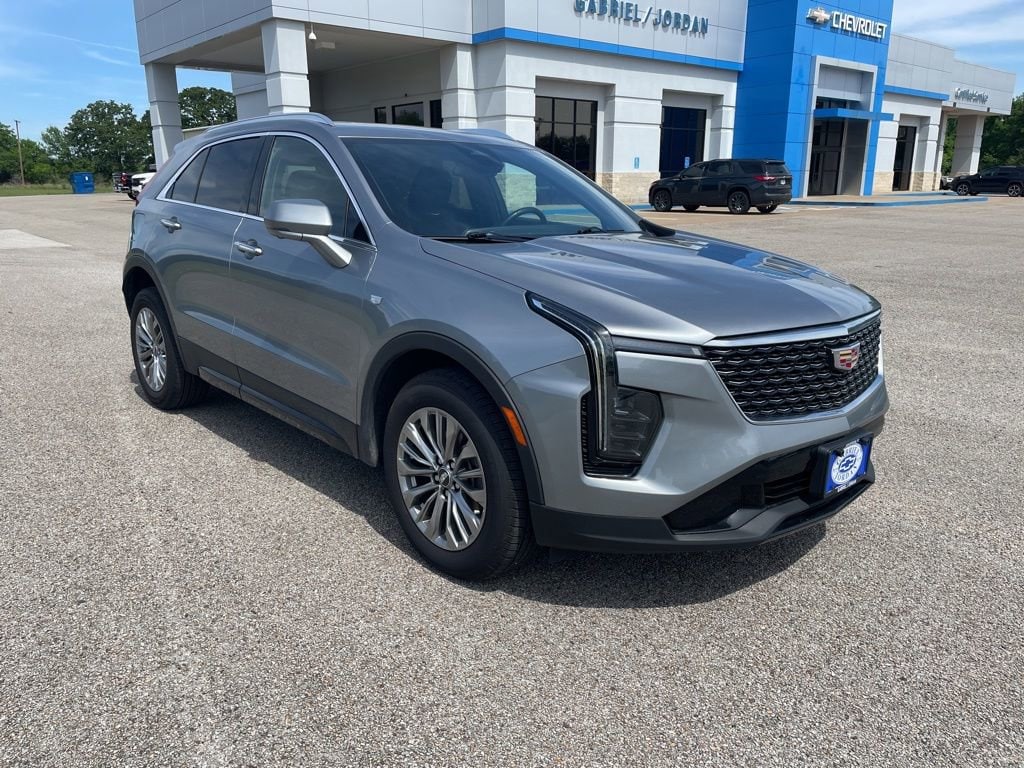 2025 Cadillac XT4 Premium Luxury - Photo 7