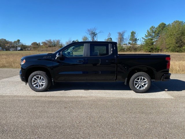 2026 Chevrolet Silverado 1500 RST photo 2