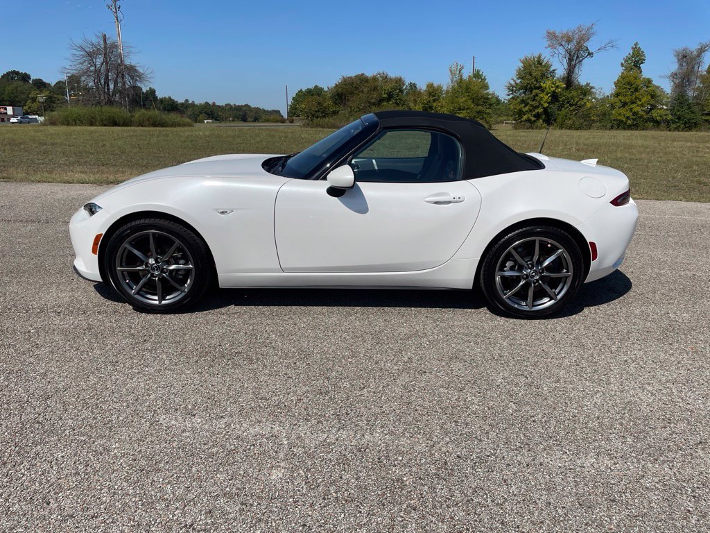 Used 2022 Mazda MX-5 Miata Grand Touring Convertible