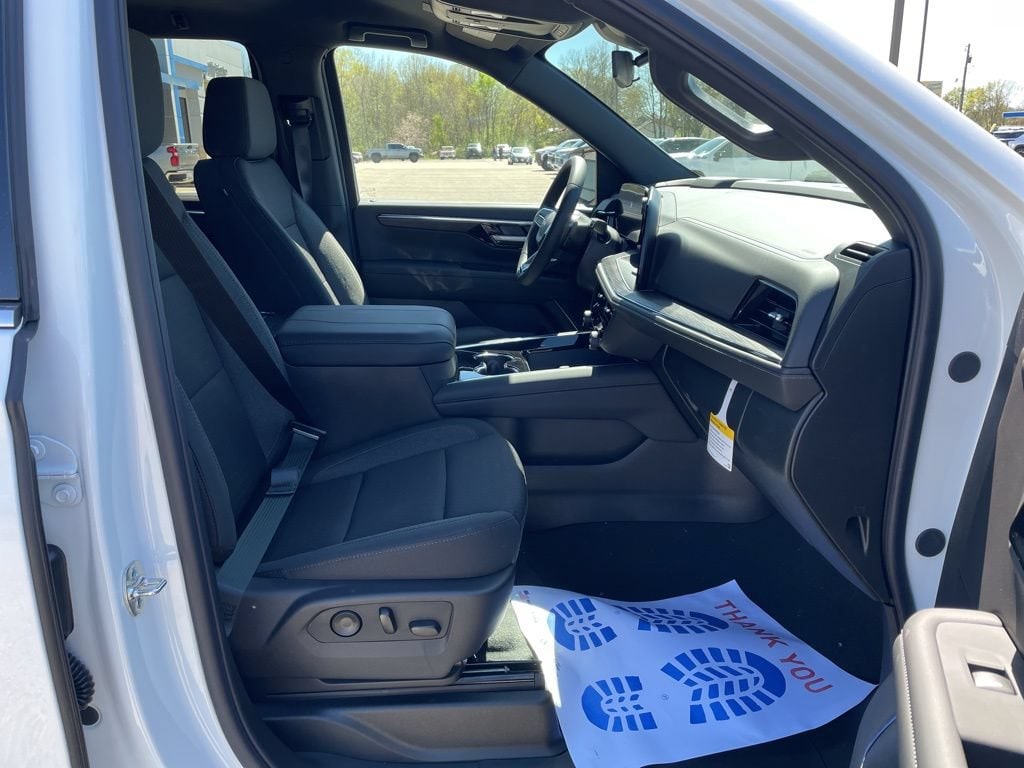 2026 Chevrolet Tahoe LS - Photo 37