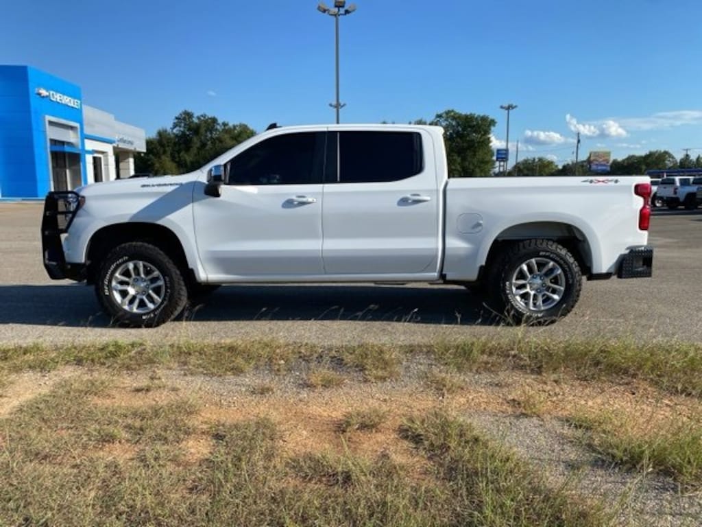 Used 2024 Chevrolet Silverado 1500 LT Truck Crew Cab