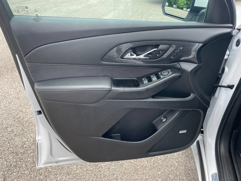 2023 Chevrolet Traverse High Country - Photo 15