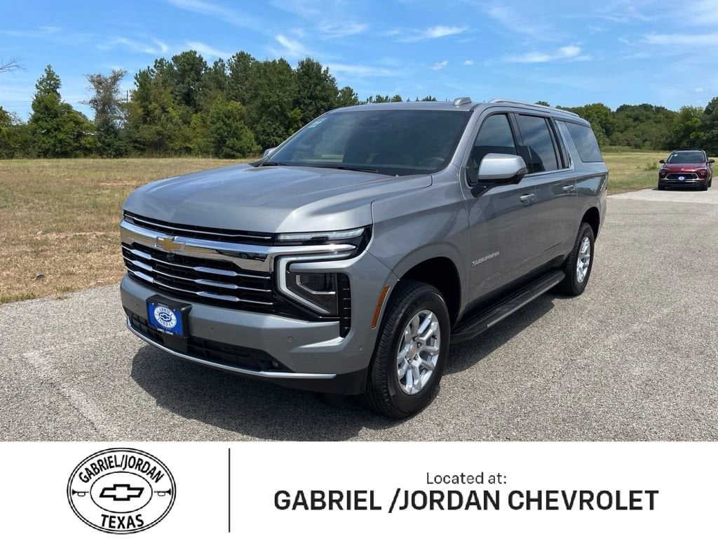 New 2026 Chevrolet Suburban LT
