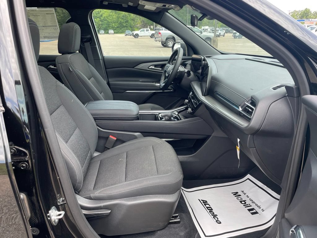 2026 Chevrolet Traverse LT - Photo 36