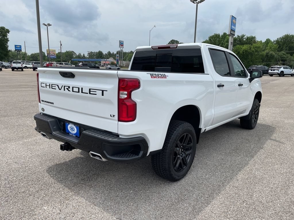 2026 Chevrolet Silverado 1500 LT Trail Boss - Photo 6