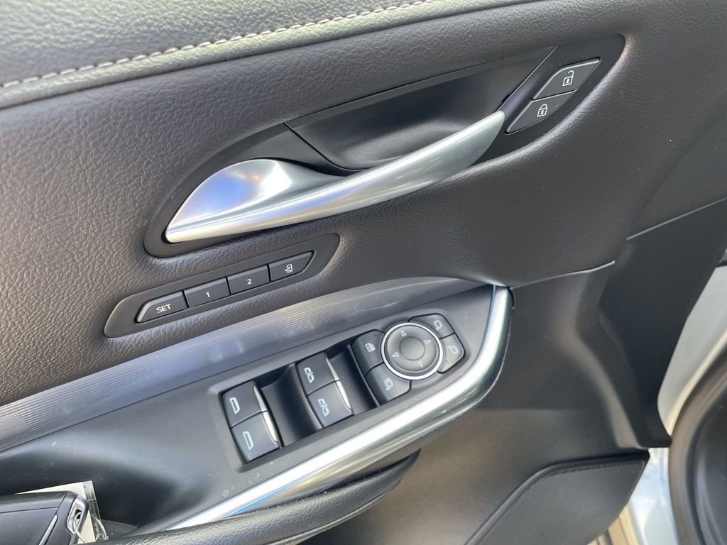 2025 Cadillac XT4 Premium Luxury - Photo 13