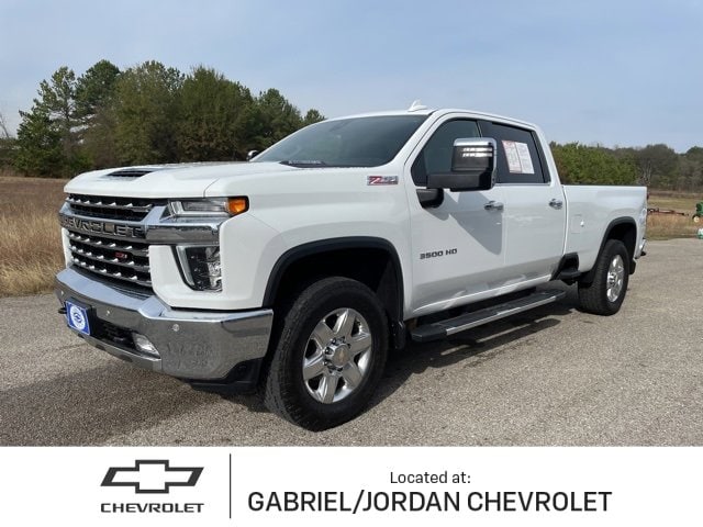 2022 Chevrolet Silverado 3500HD LTZ's photo