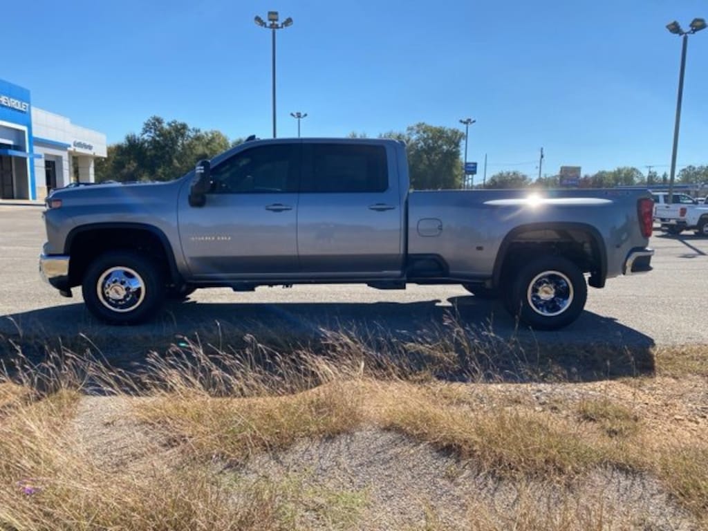 New 2026 Chevrolet Silverado 3500 HD LT Truck