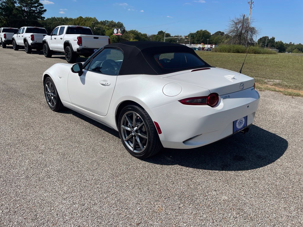 Used 2022 Mazda MX-5 Miata Grand Touring Convertible