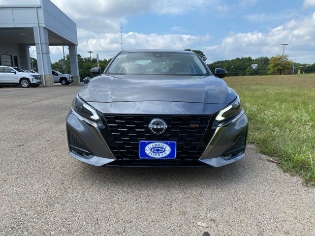 2024 Nissan Altima 2.5 SV photo 2